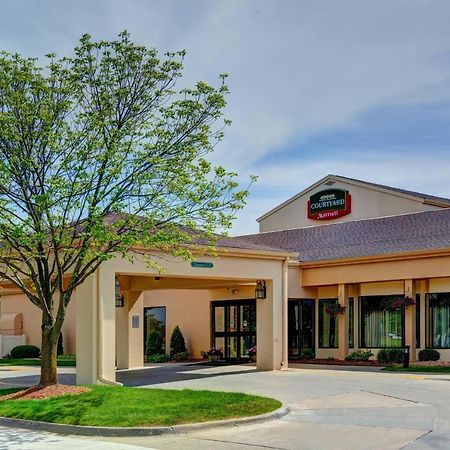 Courtyard Des Moines West/Clive Hotel Exterior foto